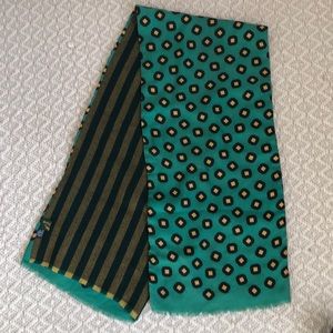 Longchamp Wool and Silk Green Scarf Made in Italy